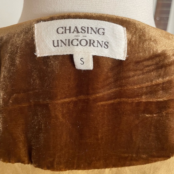 Chasing Unicorns Black Magic Woman Velvet Jacket Toffee Size S - Picture 11 of 11